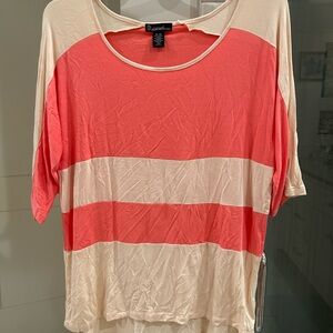 Signature Studio Peach and Cream Top
